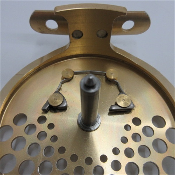 フライリール８５３３Ｇ